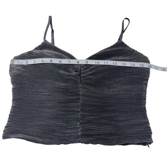 Express Women Pleated Metallic Crop Camisole Top SZ S Black/Silver Ruffle Back - Picture 4 of 9
